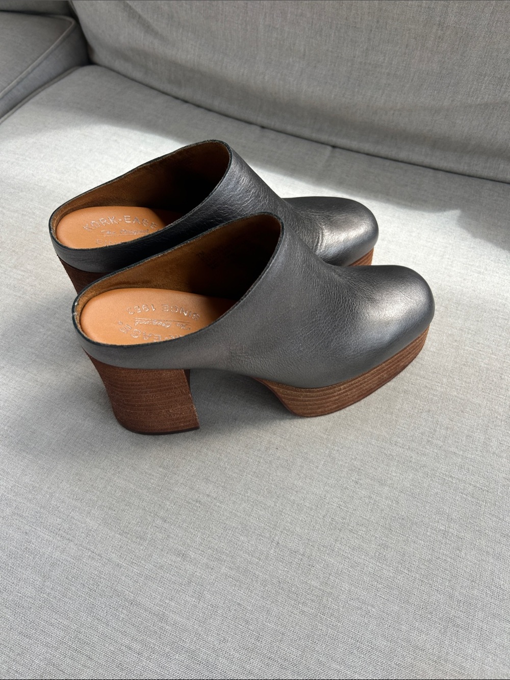 Kork-Ease Gray Leather Platform Mule Clogs